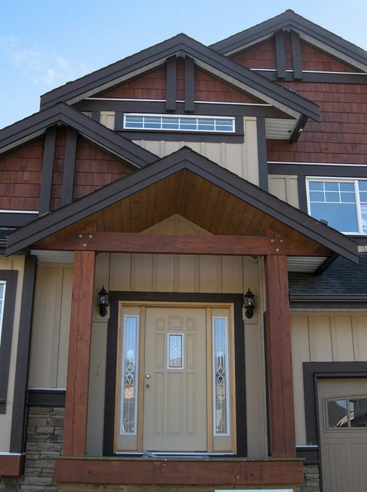 Craftsman Architectural Entryway